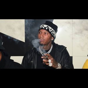 Meet your Posher, Clyde